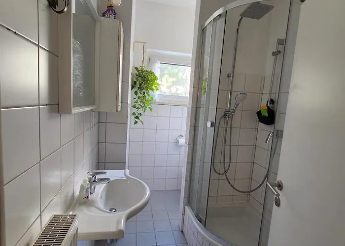 Giant Private Garden & Spacious Flat In Διαμέρισμα Ίνσμπρουκ